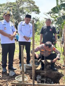 Solidaritas dan Kreativitas, Pakombes Bangun Sekretariat Demi Masyarakat Lebih Sejahtera