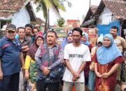 Wujud Nyata Kepedulian Kades Kedaung: H. Ya’Kub Turun Langsung Salurkan Sembako bagi Korban Banjir Kampung Jenggati